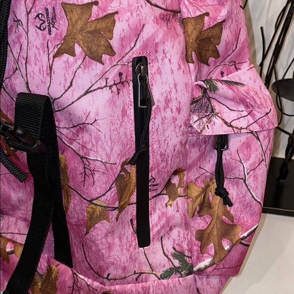 REALTREE XTRA® X VANS RANGER BACKPACK Rare - Picture 4 of 10